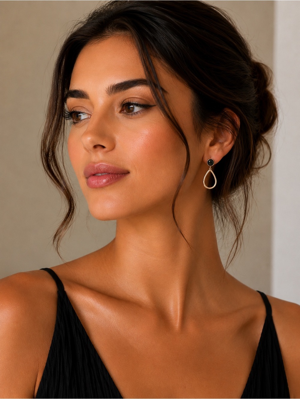 Elegant Gold Teardrop Earrings with Dark Green Stone